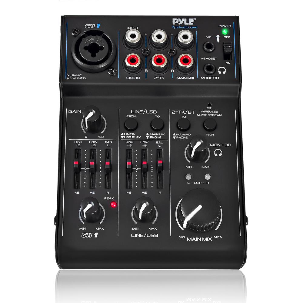 Dj studio music mixer